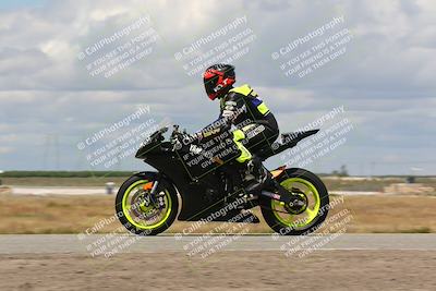 media/Apr-26-2024-TrackDaz (Fri) [[c4b677d280]]/B Group/120pm (Wheelie Bump)/